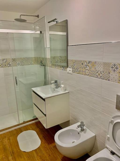 דירות מונטרוסו אל מארה Casa Adele מראה חיצוני תמונה